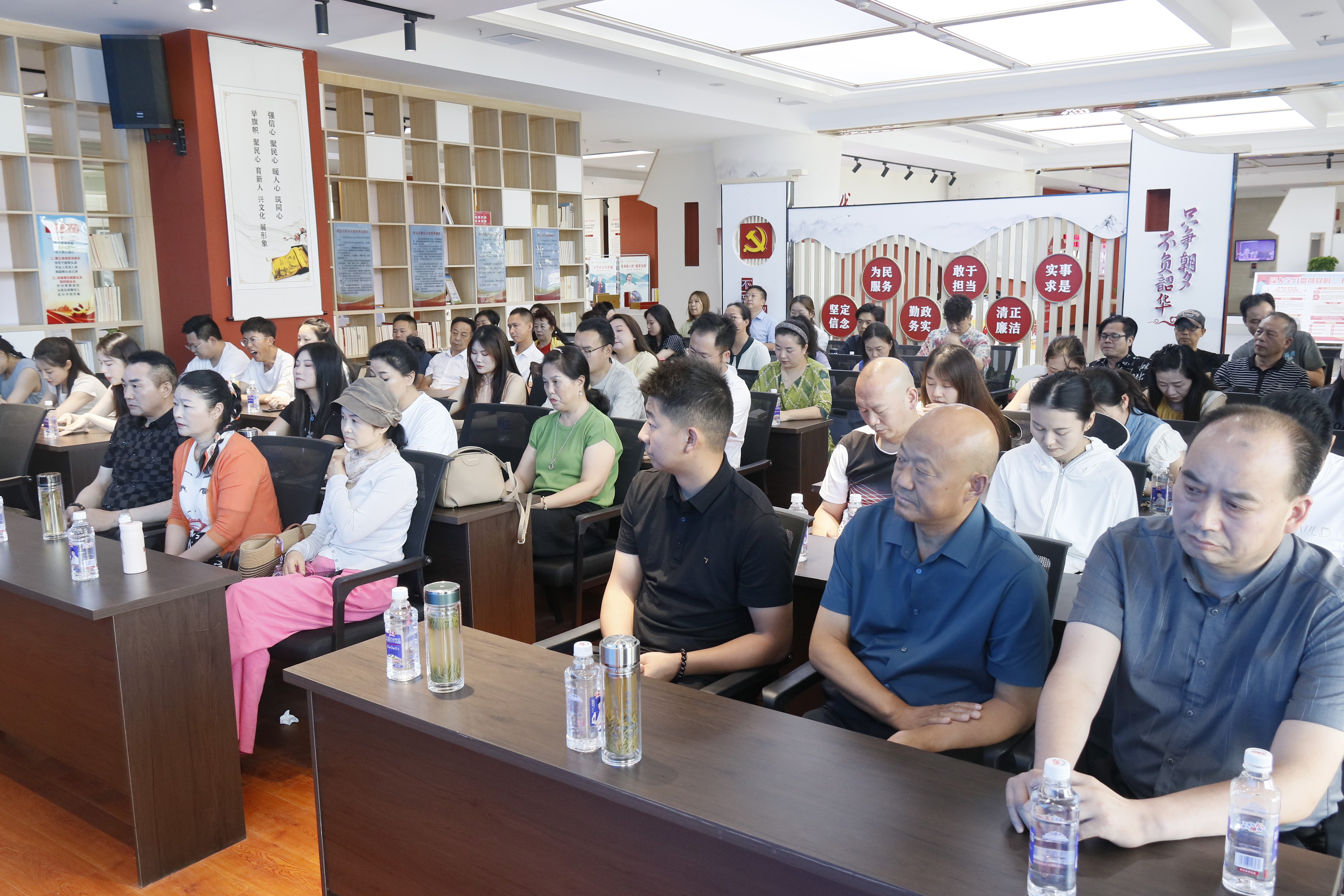 【房县文联】房县音乐舞蹈协会正式成立——文艺事业发展又添新生力量_湖北文艺网_湖北省文学艺术界联合会