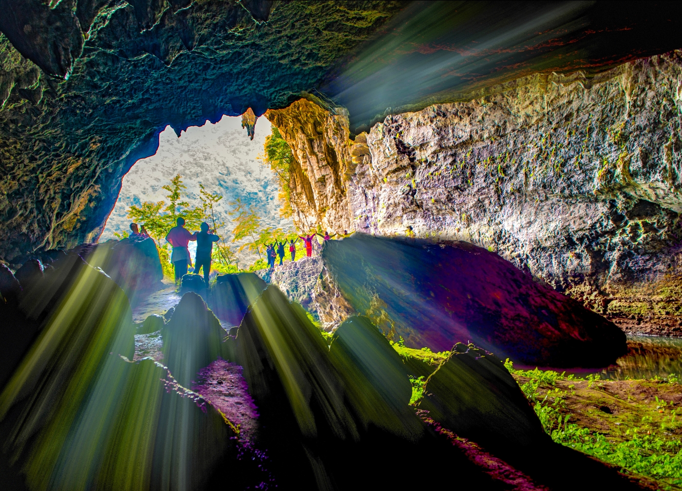 杨邦新《别有洞天》 杨邦新《别有洞天》